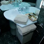 Ama Отель