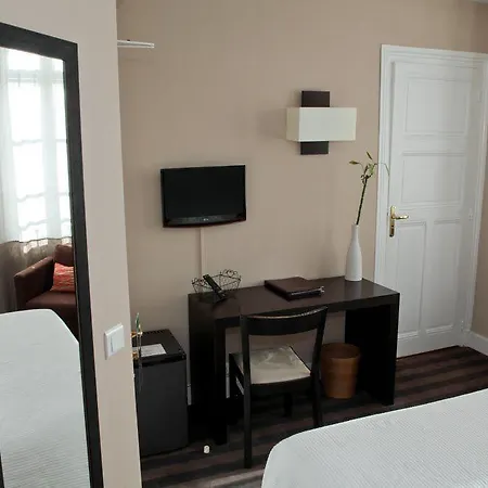 Ama 3* Биарриц